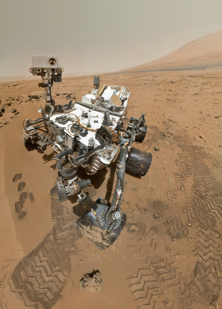PIA High Resolution Self Portrait by Curiosity Rover Arm Camera scaled e