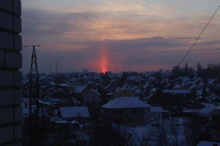 Light pillar in Lipetsk Russia scaled e