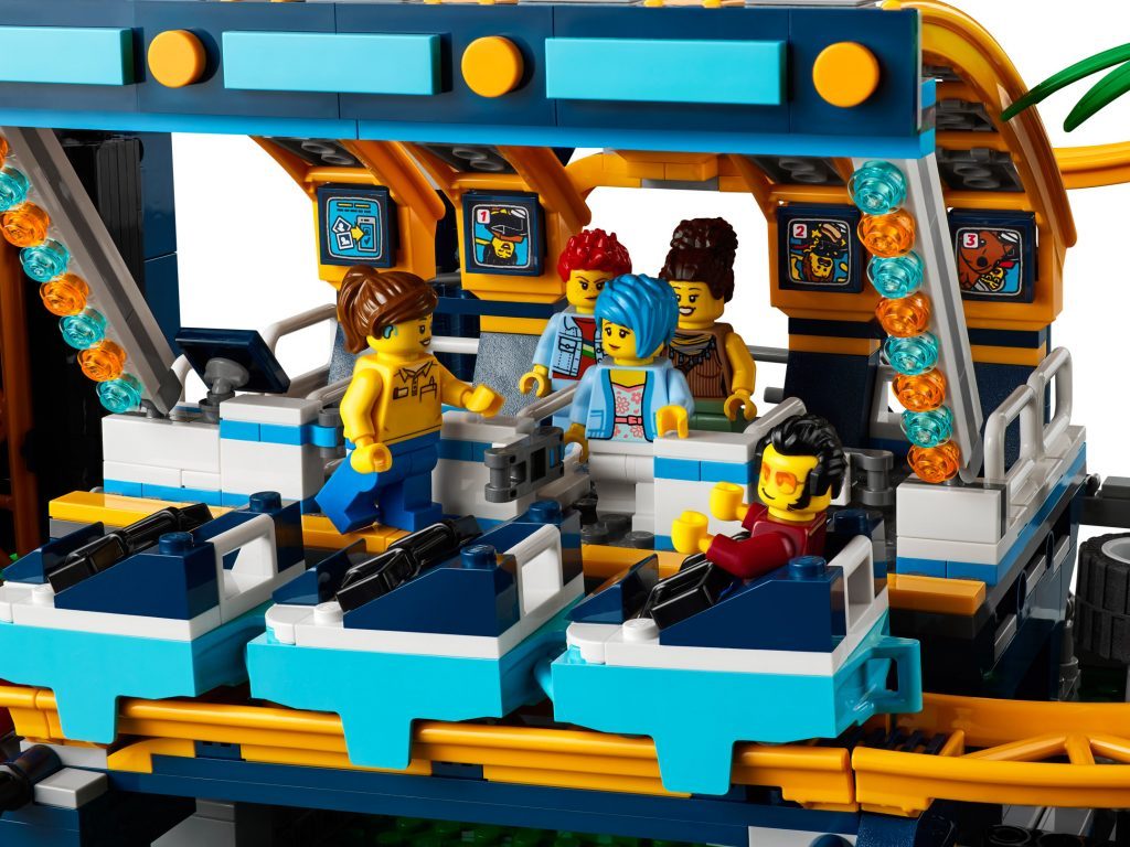 LEGO Fairground Collection  Loop Coaster AD  x  e