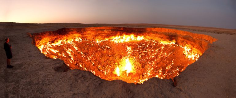 Darvasa gas crater panorama crop scaled e