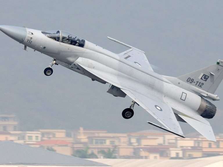 Pakistan Air Force Chengdu JF  Gu e