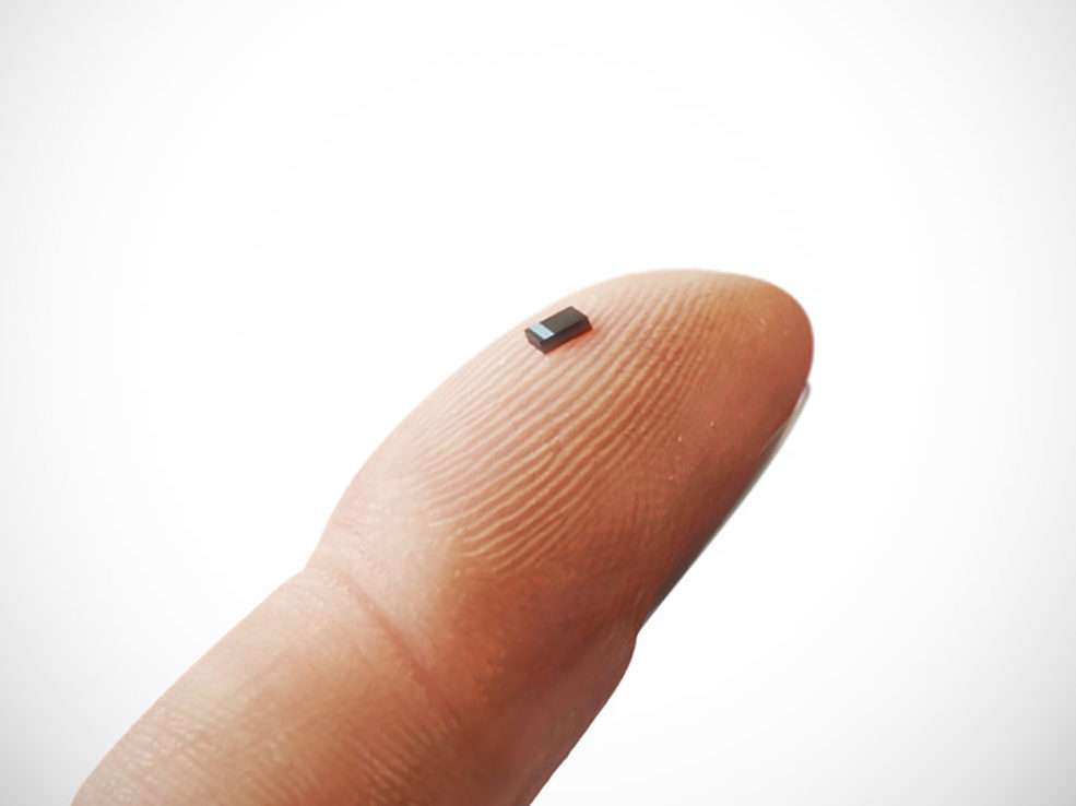 iten uah micro battery smallest e