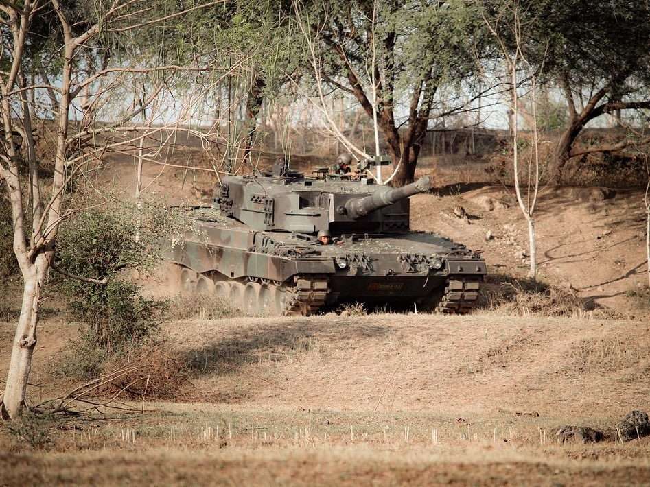 Ranpur Leopard A melaksanakan Latihan Taktis Tingkat Kompi sebagai latihan pemantapan kemampuan bertempur Grati Pasuruan    e
